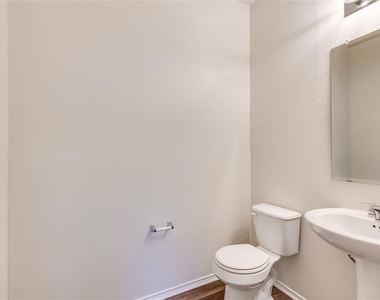 71 Pacific Loon St - Photo Thumbnail 19