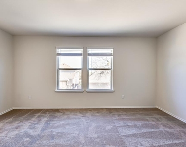 71 Pacific Loon St - Photo Thumbnail 14