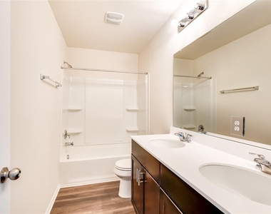 71 Pacific Loon St - Photo Thumbnail 10