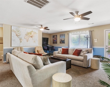 5609 Painted Valley Dr - Photo Thumbnail 20