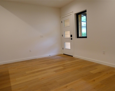 3116 Prado St - Photo Thumbnail 21