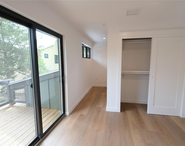 3116 Prado St - Photo Thumbnail 31