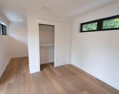 3116 Prado St - Photo Thumbnail 30