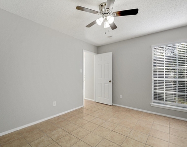 12207 Alderbrook Dr - Photo Thumbnail 19