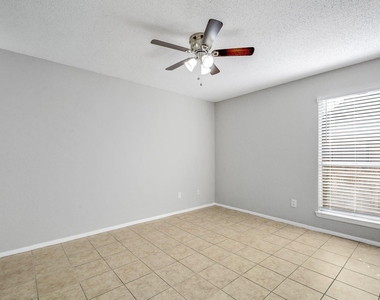 12207 Alderbrook Dr - Photo Thumbnail 15