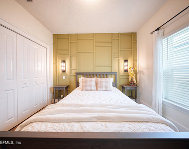 110 Cottage Green Place - Photo Thumbnail 23