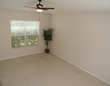 10599 Roundwood Glen Court - Photo Thumbnail 2
