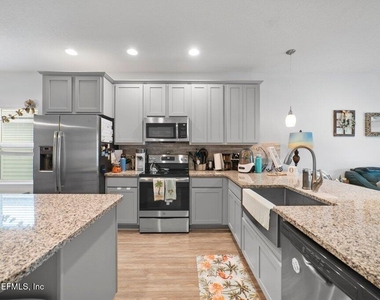 2140 Fairway Villas Drive - Photo Thumbnail 25