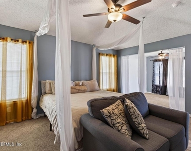 10842 Lydia Estates Drive - Photo Thumbnail 34