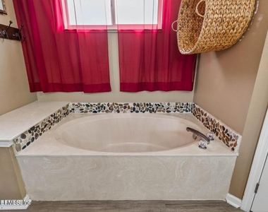 10842 Lydia Estates Drive - Photo Thumbnail 26
