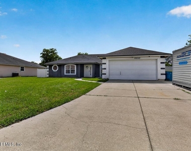 10842 Lydia Estates Drive - Photo Thumbnail 3
