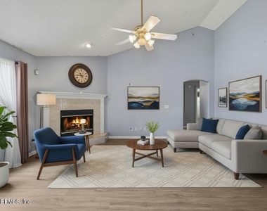 10842 Lydia Estates Drive - Photo Thumbnail 12