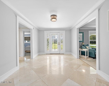 236 Pablo Road - Photo Thumbnail 2