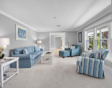 236 Pablo Road - Photo Thumbnail 7