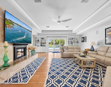 236 Pablo Road - Photo Thumbnail 16