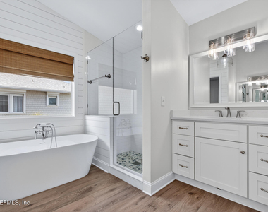 1766 Beach Avenue - Photo Thumbnail 38