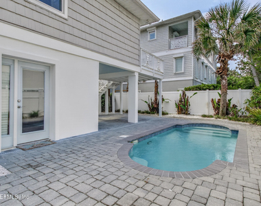 1766 Beach Avenue - Photo Thumbnail 52