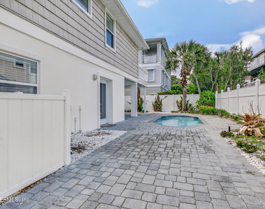 1766 Beach Avenue - Photo Thumbnail 51