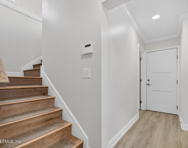1766 Beach Avenue - Photo Thumbnail 41