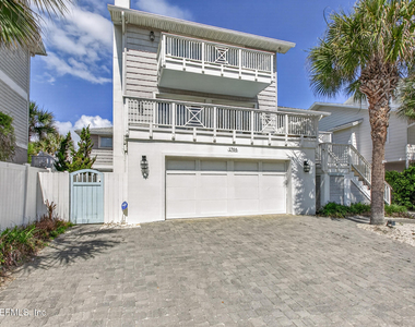 1766 Beach Avenue - Photo Thumbnail 2