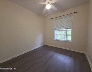 10550 Baymeadows Road - Photo Thumbnail 6