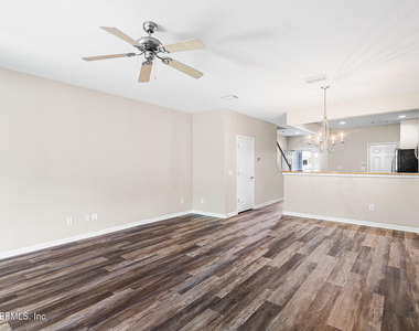 3736 Windmaker Way - Photo Thumbnail 15
