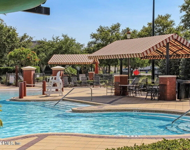 705 Servia Drive - Photo Thumbnail 18