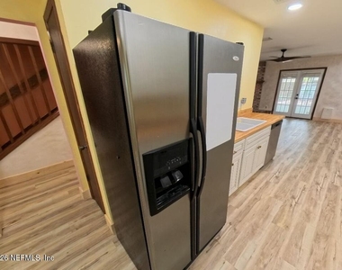 3054 Cobblewood Lane W - Photo Thumbnail 4