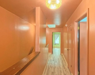 3054 Cobblewood Lane W - Photo Thumbnail 19