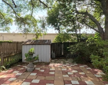 3054 Cobblewood Lane W - Photo Thumbnail 30