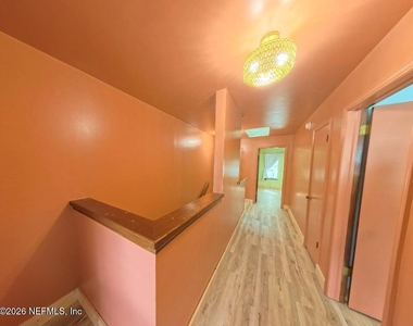 3054 Cobblewood Lane W - Photo Thumbnail 16