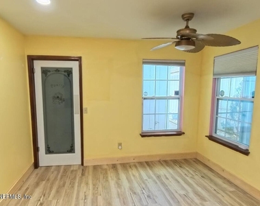 3054 Cobblewood Lane W - Photo Thumbnail 12