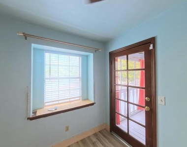 3054 Cobblewood Lane W - Photo Thumbnail 11