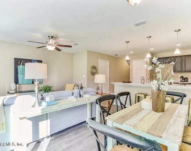 1308 Lake Shore Boulevard - Photo Thumbnail 5