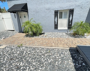 108 S 5th Street - Photo Thumbnail 1