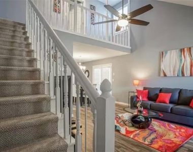 846 Park Place - Photo Thumbnail 10