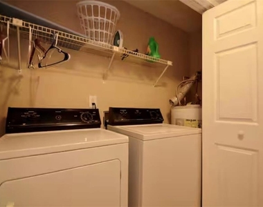 846 Park Place - Photo Thumbnail 30
