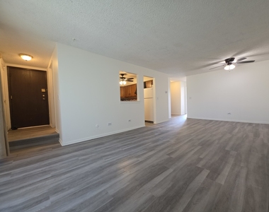225 Gregory Street - Photo Thumbnail 2