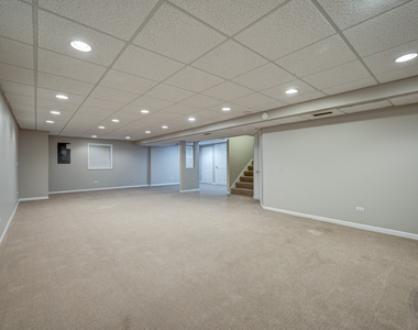 2631 Flagstone Circle - Photo Thumbnail 13