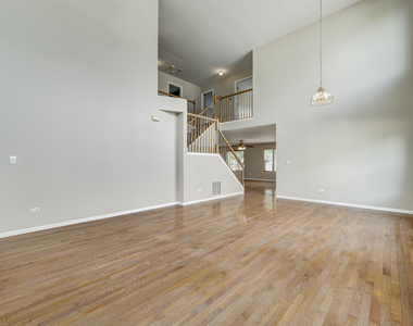 2631 Flagstone Circle - Photo Thumbnail 6