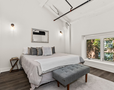 1453 Maple Avenue - Photo Thumbnail 6