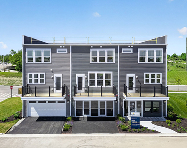 2635 Lohan Way - Photo Thumbnail 3