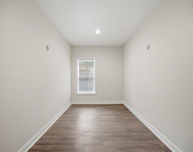 5869 Chickasaw Lane - Photo Thumbnail 32