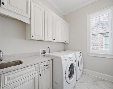 5869 Chickasaw Lane - Photo Thumbnail 18