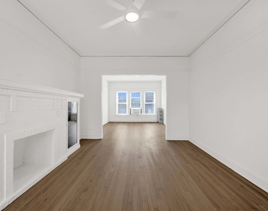 2107 W Eastwood Avenue - Photo Thumbnail 8