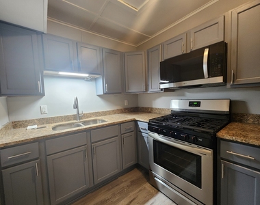 23628 Dupage Country Club Drive - Photo Thumbnail 5
