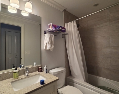 20 N Aberdeen Street - Photo Thumbnail 9