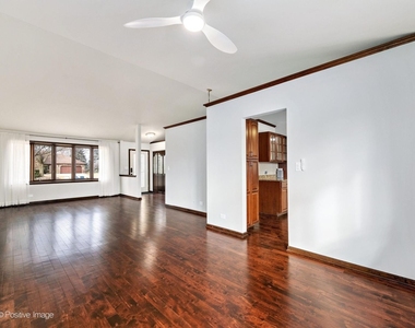 887 Braintree Lane - Photo Thumbnail 5
