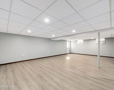 887 Braintree Lane - Photo Thumbnail 20