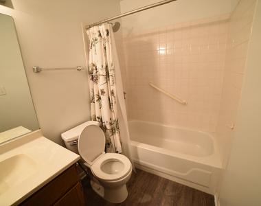 437 N Cambridge Drive - Photo Thumbnail 16